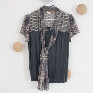 Anthropologie x Tiny Short sleeve paisley tie collar top size medium